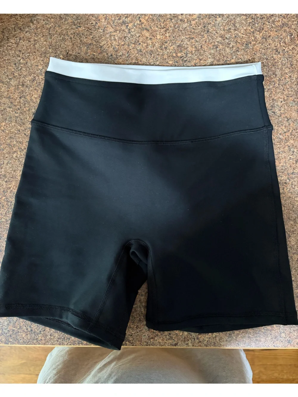 Abercrombie YPB SculptLUX Bike Short NWOT
